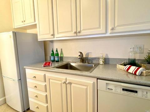 132 Lower Anchorage Rd, Sausalito, CA 94965 photo 6