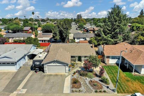 630 Glenside Dr, Dixon, CA 95620 photo 2