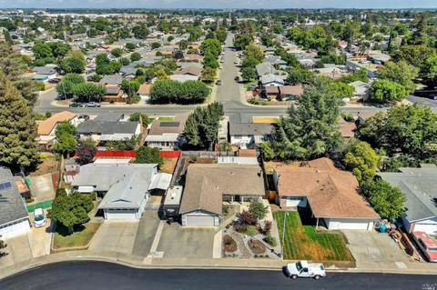 630 Glenside Dr, Dixon, CA 95620 photo 4