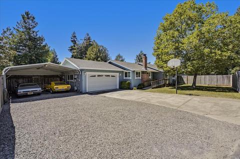 135 W Cotati Oaks Ct, Cotati, CA 94931 photo 1
