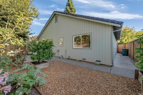 607 Shagbark St, Windsor, CA 95492 photo 23