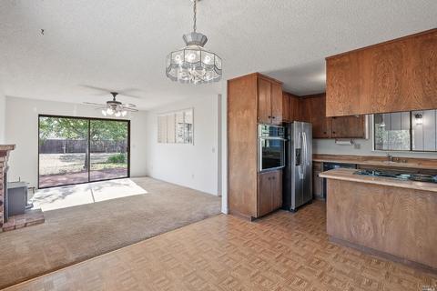 9844 Keith Ct, Windsor, CA 95492 photo 9