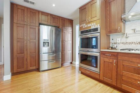 1495 Ferrero Dr, Dixon, CA 95620 photo 2