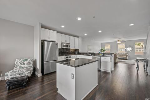 958 Mcclelland Dr, Windsor, CA 95492 photo 5