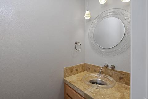 958 Mcclelland Dr, Windsor, CA 95492 photo 12
