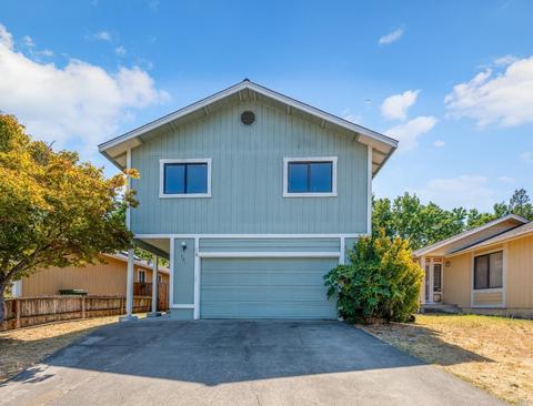 521 Capps Ln, Ukiah, CA 95482 photo 1