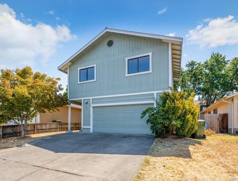 521 Capps Ln, Ukiah, CA 95482 photo 2