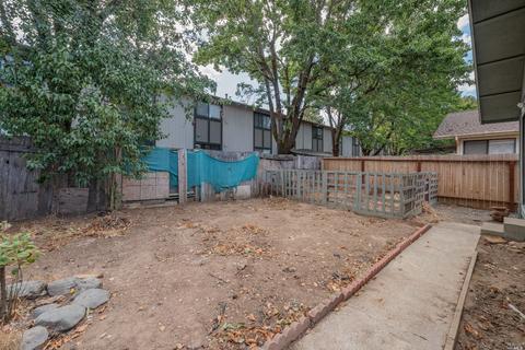 521 Capps Ln, Ukiah, CA 95482 photo 22