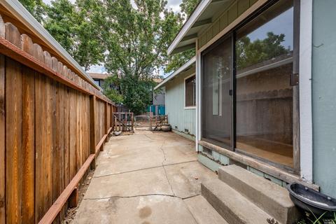 521 Capps Ln, Ukiah, CA 95482 photo 20