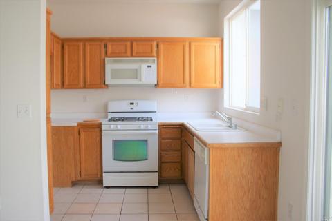 328 Vazquez Ct, Dixon, CA 95620 photo 19