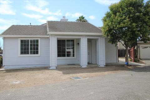 328 Vazquez Ct, Dixon, CA 95620 photo 2
