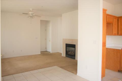 328 Vazquez Ct, Dixon, CA 95620 photo 14