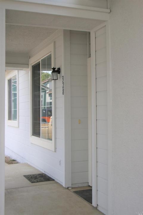 328 Vazquez Ct, Dixon, CA 95620 photo 7