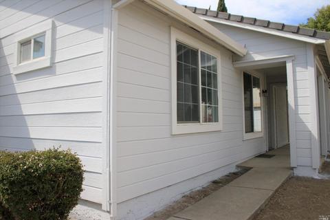328 Vazquez Ct, Dixon, CA 95620 photo 5