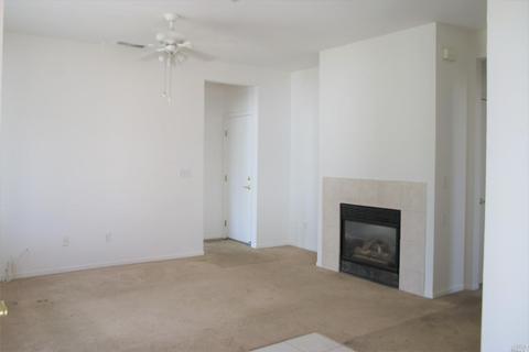 328 Vazquez Ct, Dixon, CA 95620 photo 13