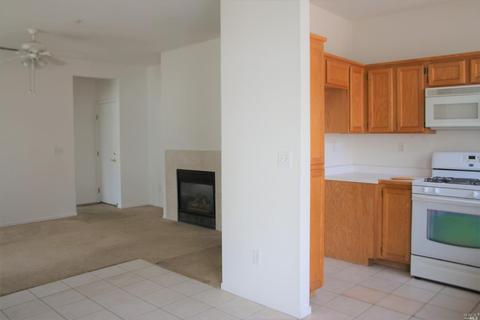 328 Vazquez Ct, Dixon, CA 95620 photo 15