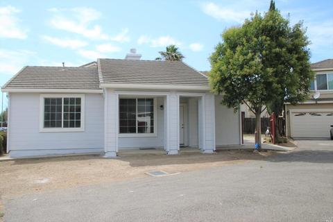 328 Vazquez Ct, Dixon, CA 95620 photo 4