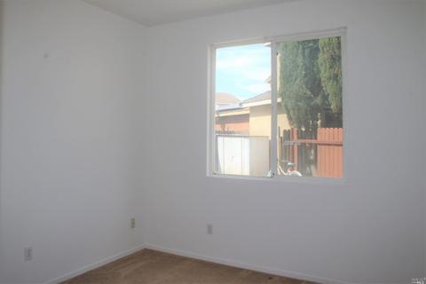 328 Vazquez Ct, Dixon, CA 95620 photo 22