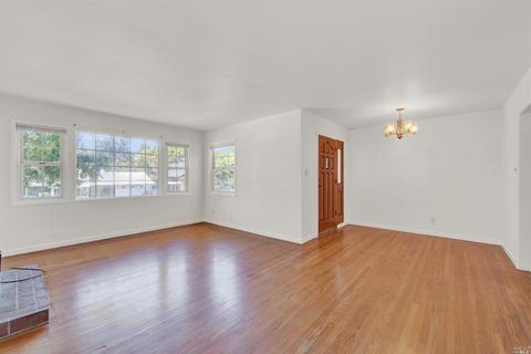 517 Del Mar Ave, Vallejo, CA 94589 photo 8