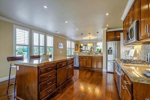 470 Emily Rose Cir, Windsor, CA 95492 photo 8