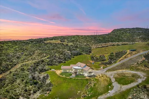 2825 Gates Canyon Rd, Vacaville, CA 95688