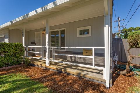 745 Rollingwood Dr, Vallejo, CA 94591 photo 2