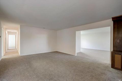 1203 Lassen St, Vallejo, CA 94591 photo 9