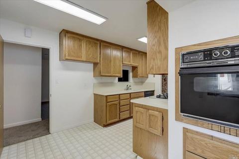 1203 Lassen St, Vallejo, CA 94591 photo 25