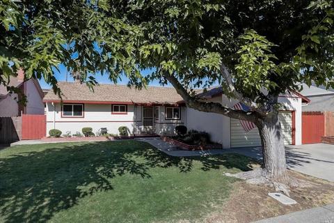 1203 Lassen St, Vallejo, CA 94591 photo 2