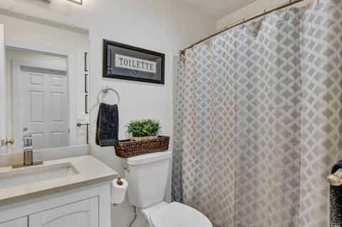 112 Salinas Dr, Vacaville, CA 95688 photo 10
