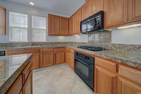 650 Peridot Pl, Fairfield, CA 94534 photo 13