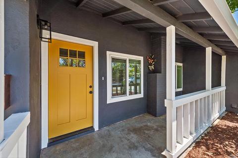 724 Utah St, Fairfield, CA 94533 photo 2