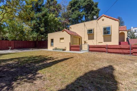 37 Hawthorne Pl, Vallejo, CA 94590 photo 30
