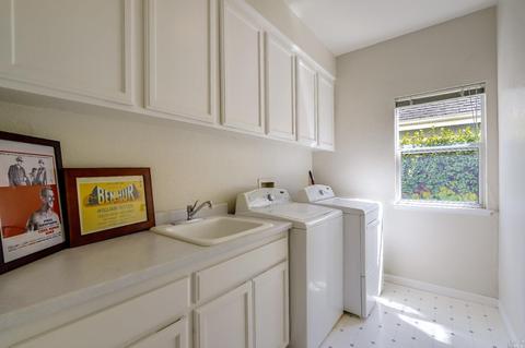 1068 Elsbree Ln, Windsor, CA 95492 photo 50