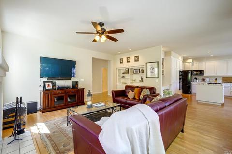 1068 Elsbree Ln, Windsor, CA 95492 photo 18