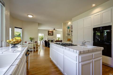 1068 Elsbree Ln, Windsor, CA 95492 photo 20
