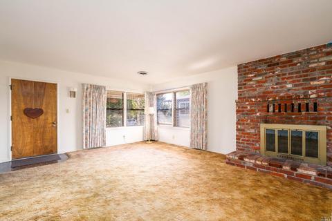 580 Hazel Ave, Ukiah, CA 95482 photo 5