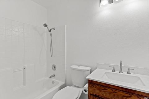 946 Foothill Dr, Windsor, CA 95492 photo 11