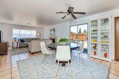 2165 Marshall Ave, Napa, CA 94559 photo 4