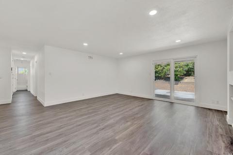 202 Redwing St, Vallejo, CA 94589 photo 10