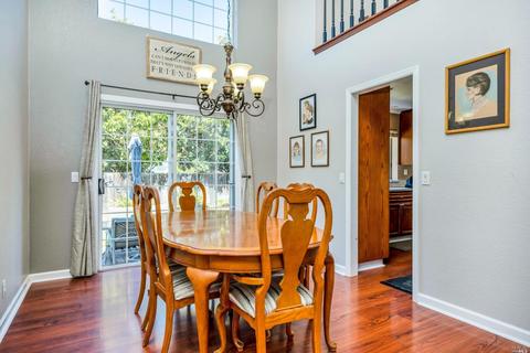 9140 Piccadilly Cir, Windsor, CA 95492 photo 4