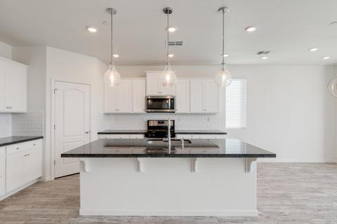 2385 Sheldon Dr, Fairfield, CA 94533 photo 6