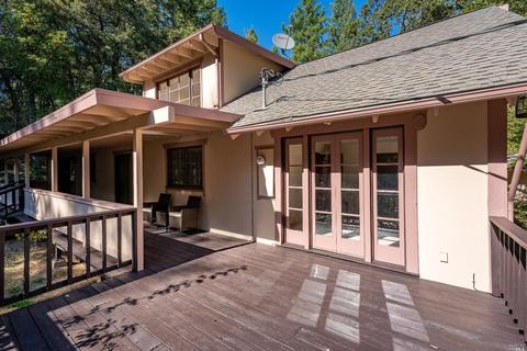 28501 Sherwood Rd, Willits, CA 95490 photo 3