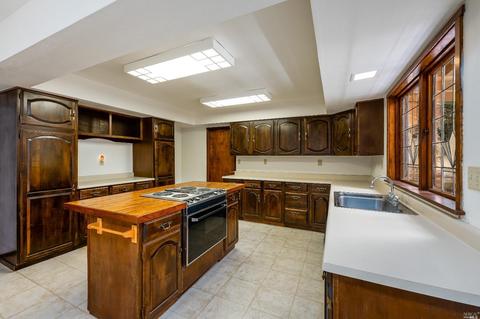28501 Sherwood Rd, Willits, CA 95490 photo 9