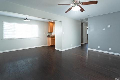 550 W H St, Dixon, CA 95620 photo 16