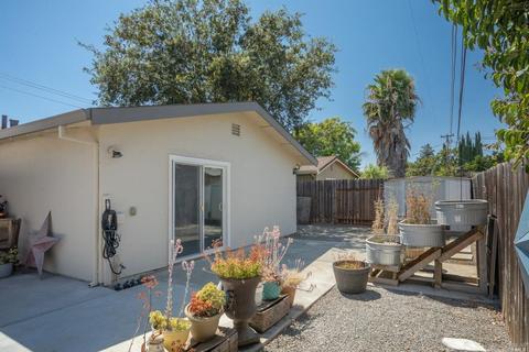 550 W H St, Dixon, CA 95620 photo 31