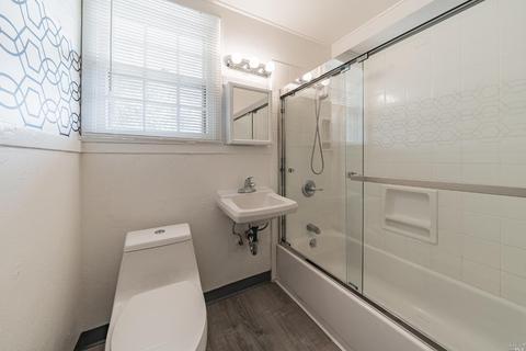 69 Werden St, Vallejo, CA 94590 photo 12