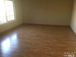 182 Candy Dr, Vallejo, CA 94589 photo 5