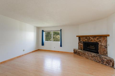 440 Washo Dr, Ukiah, CA 95482 photo 11