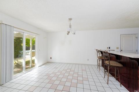 440 Washo Dr, Ukiah, CA 95482 photo 9
